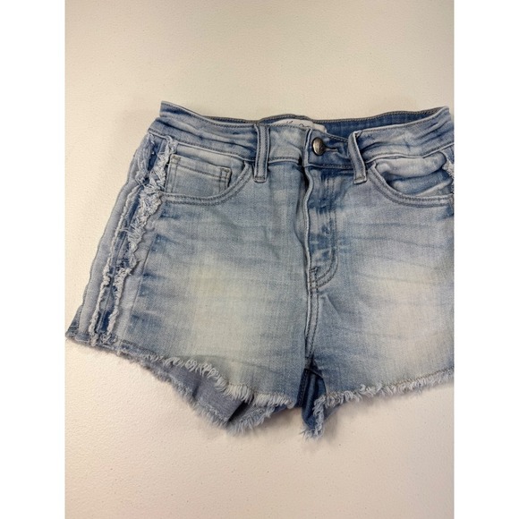 KanCan Signature Denim Shorts Size 26 Frayed Hem Distressed Light Wash - Picture 3 of 12